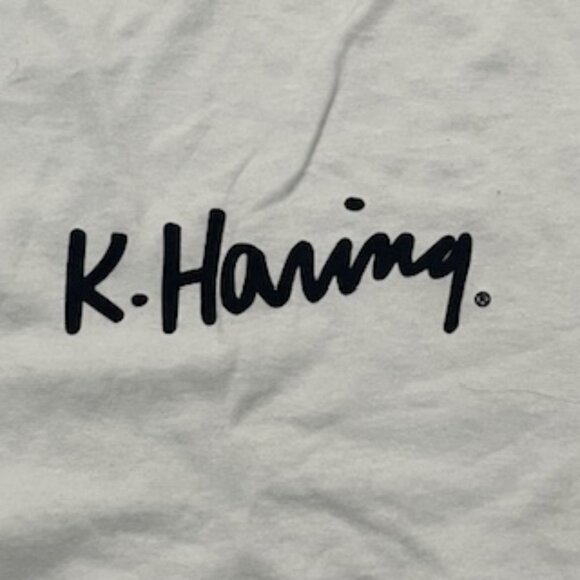 NEW Keith Haring T-shirt Men’s Sz LARGE Dancing Figures Heart White Short Sleeve - Picture 6 of 7